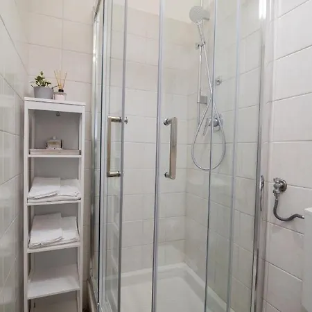 Luce Centro - 3 * Turín