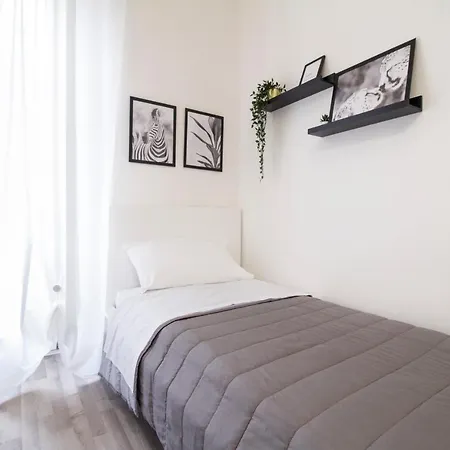 Apartment Luce Centro - 3 Turin